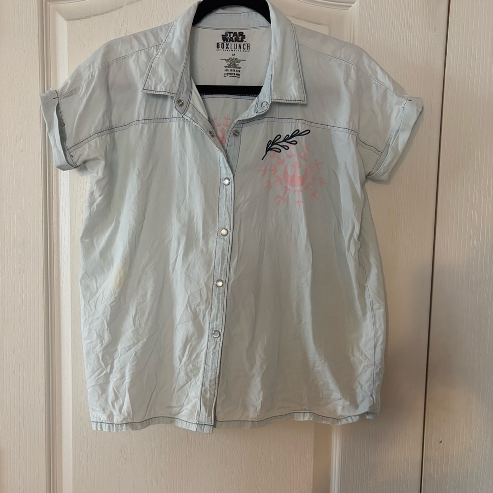 Star Wars box lunch button up medium